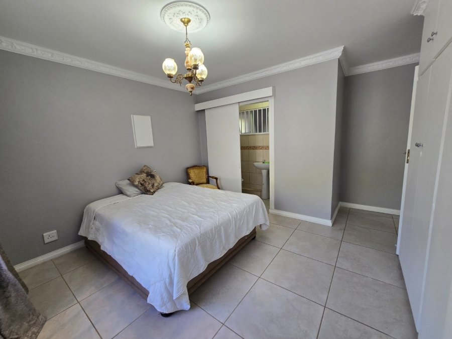 5 Bedroom Property for Sale in Heuwelsig Free State